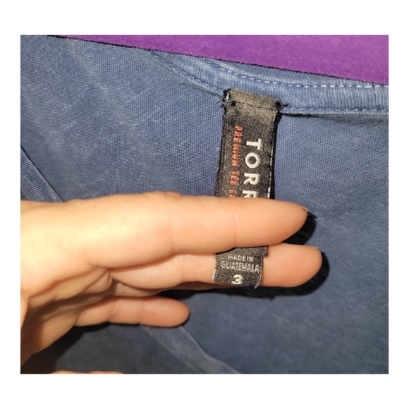 Women's Plus Size 3 Torrid V Neck Short Sleeve Teeshirt - Picture 3 of 5